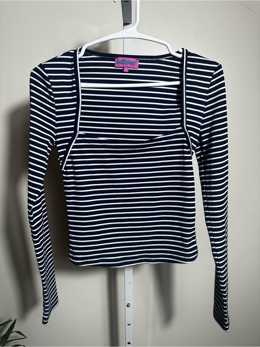 H6. Edikted Navy and White Square Neck Long Sleeve Top